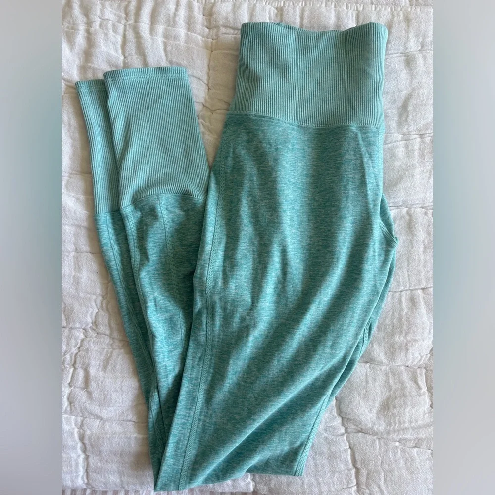 ALO Yoga Mint Green Seamless High-Rise Leggings